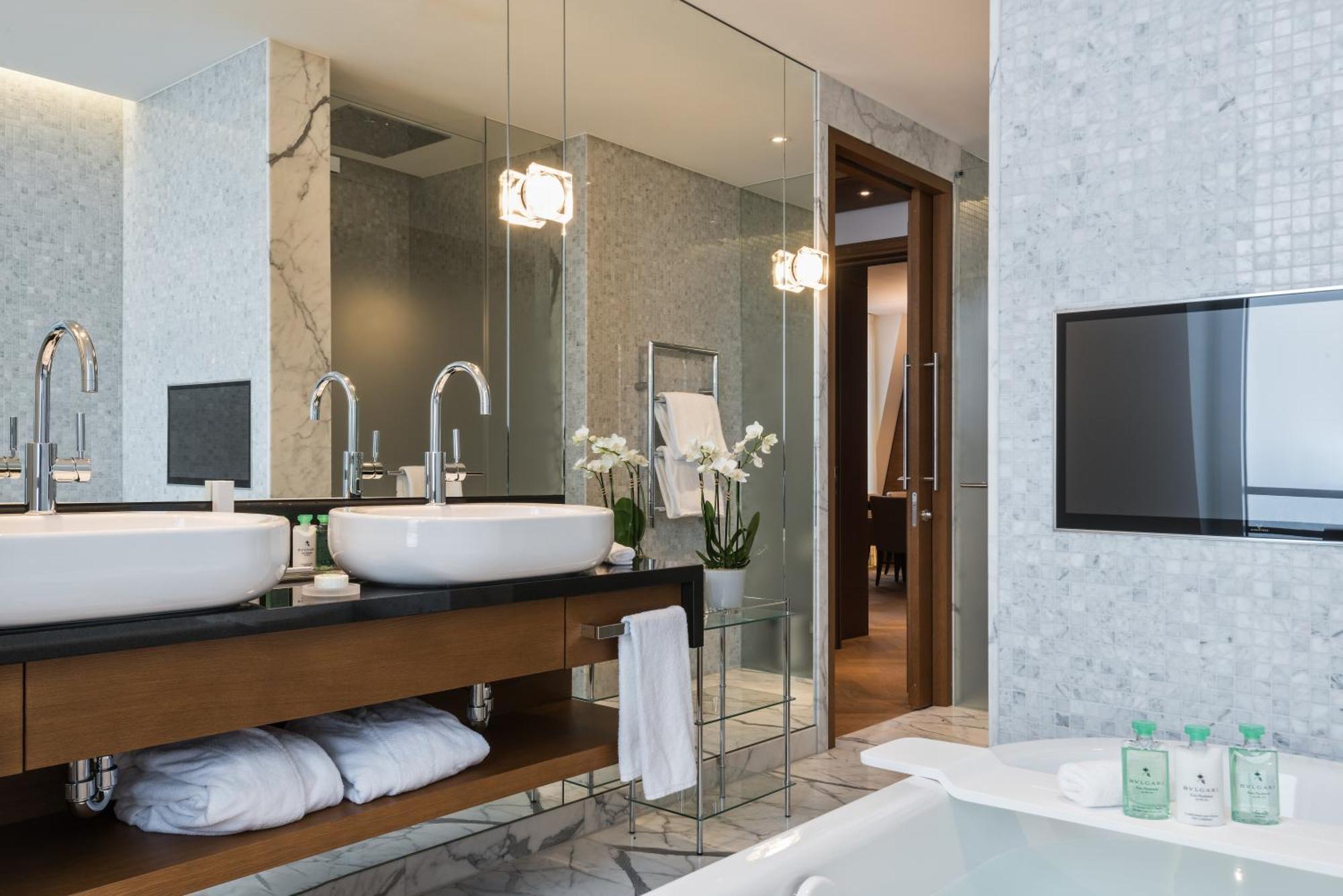 Bürgenstock Hotels&Resort - Bürgenstock Hotel&Alpine Spa Zimmer foto Bathroom